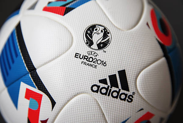 adidas euro 2016 qualifikation spielball weiss