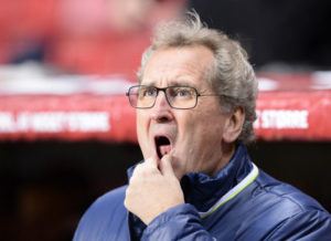 Schwedens Trainer Erik Hamren vor dem Playoff-Spiel gegen Dänemark am 17.November 2015. AFP PHOTO / JONATHAN NACKSTRAND